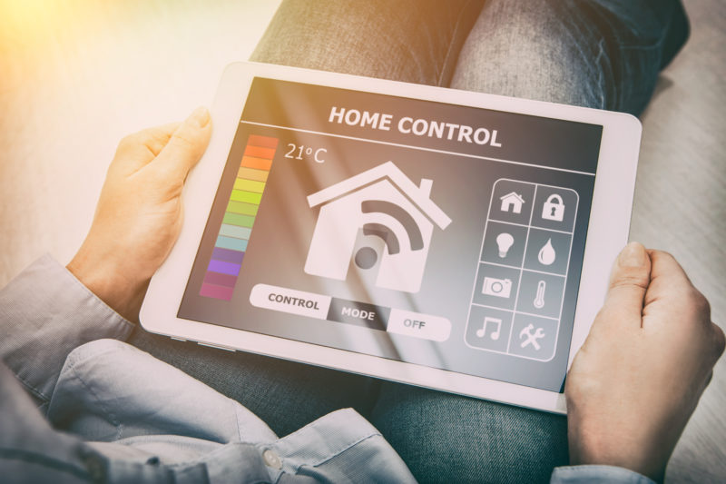 The Difference Between Smart And Programmable Thermostats The Difference Between Smart And Programmable Thermostats